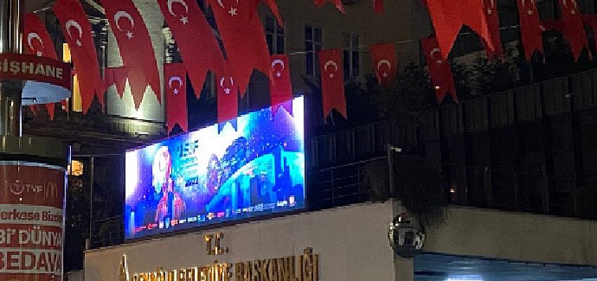 Evrensel Bilim Kurgu ve  Fantastik Film Festivali’nin  Dijital Sanat Sergisiyle  Beyoğlu Sokakları Donatıldı- Güncel Haberler