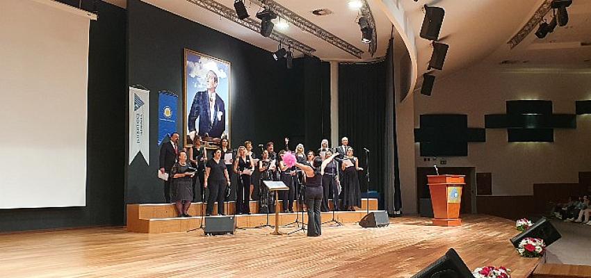 İyilik Korosu verdiği konserle TEGV’li 170 çocuğun eğitim giderlerini karşıladı- Güncel Haberler