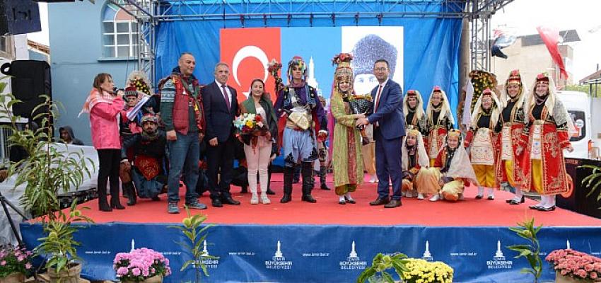 Beydağ’da Çomaklar Mahallesi 3. Kestane Festivali Coşkusu- Güncel Haberler