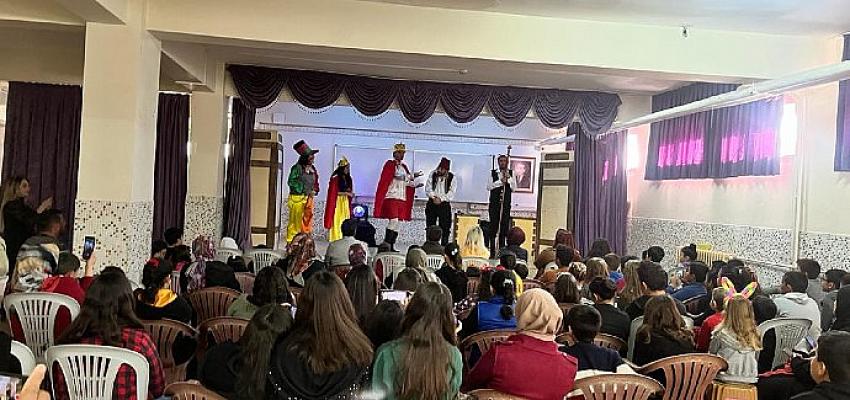 Nevşehir Belediyesi Kasaba ve Köyleri Gezip Çocukları Tiyatro İle Buluşturuyorlar- Güncel Haberler