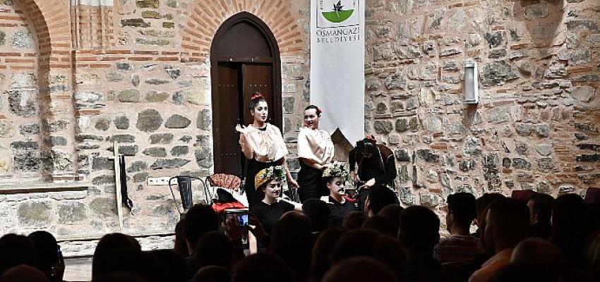 Osmangazi’de Tiyatro Okulu Büyüledi- Güncel Haberler