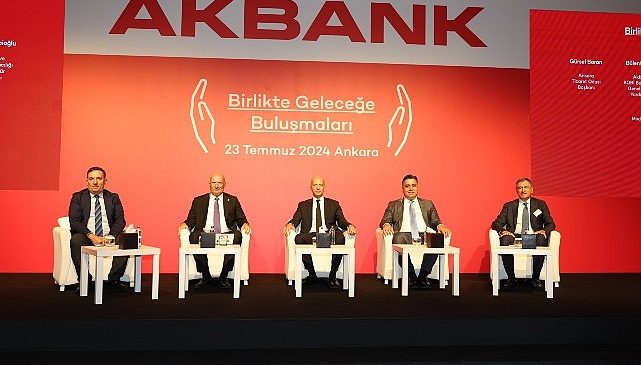 Akbank, İş Dünyasının Liderleriyle Birlikte Geleceği Şekillendirmeye Devam Ediyor- Güncel Haberler