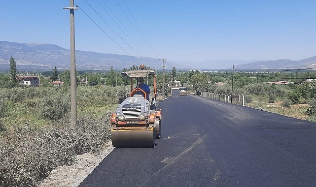 Aydın Büyükşehir Belediyesi, kente yeni yollar kazandırmak ve mevcut yolları yenilemek için çalışmalarını sürdürüyor- Güncel Haberler