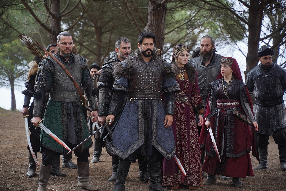 atv ekranındaki altıncı sezonunda da reytinglerin zirvesinde yer alan ve izleyiciden büyük ilgi gören ‘Kuruluş Osman’ın sürprizlerle dolu 