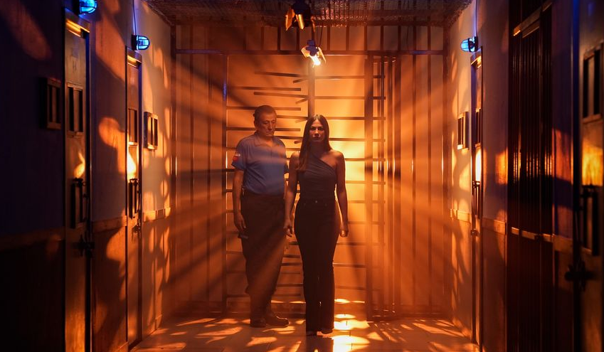 Televizyon ekranlarının fenomen dizisi ‘Eşref Rüya’ ikinci sezonundan yayınlanan çarpıcı tanıtım seyirciyi bir kez daha büyüledi. 