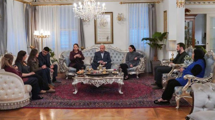 24 Ocak Cuma Günü Reyting Sonuçları: Kızılcık Şerbeti Tüm Kategorilerde Zirvede!