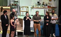 ‘İyi Değilim, Ama Anlatacak Kadar Da Kötü Değilim’ Oyununun Prömiyeri Gerçekleşti!