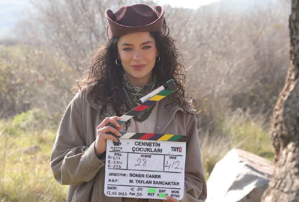 Buse Meral,  “Cennetin Çocukları” kadrosuna dahil oldu!  Arafköy’e arkeolog Zeynep geliyor!