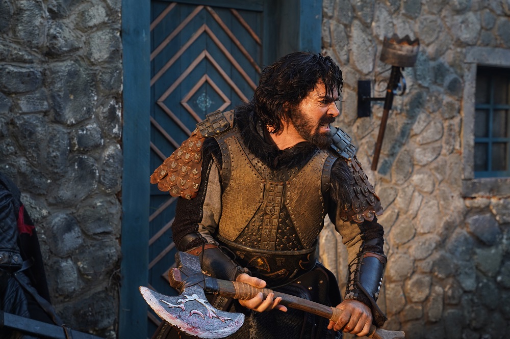 Yayınlanan bölümleriyle gündemin zirvesinden düşmeyen ‘Kuruluş Orhan’, atv’de Çarşamba akşamı 20.00’de yayınlanacak yedinci bölümüyle de izleyenleri ekrana kilitleyecek. Nefesleri kesecek. 