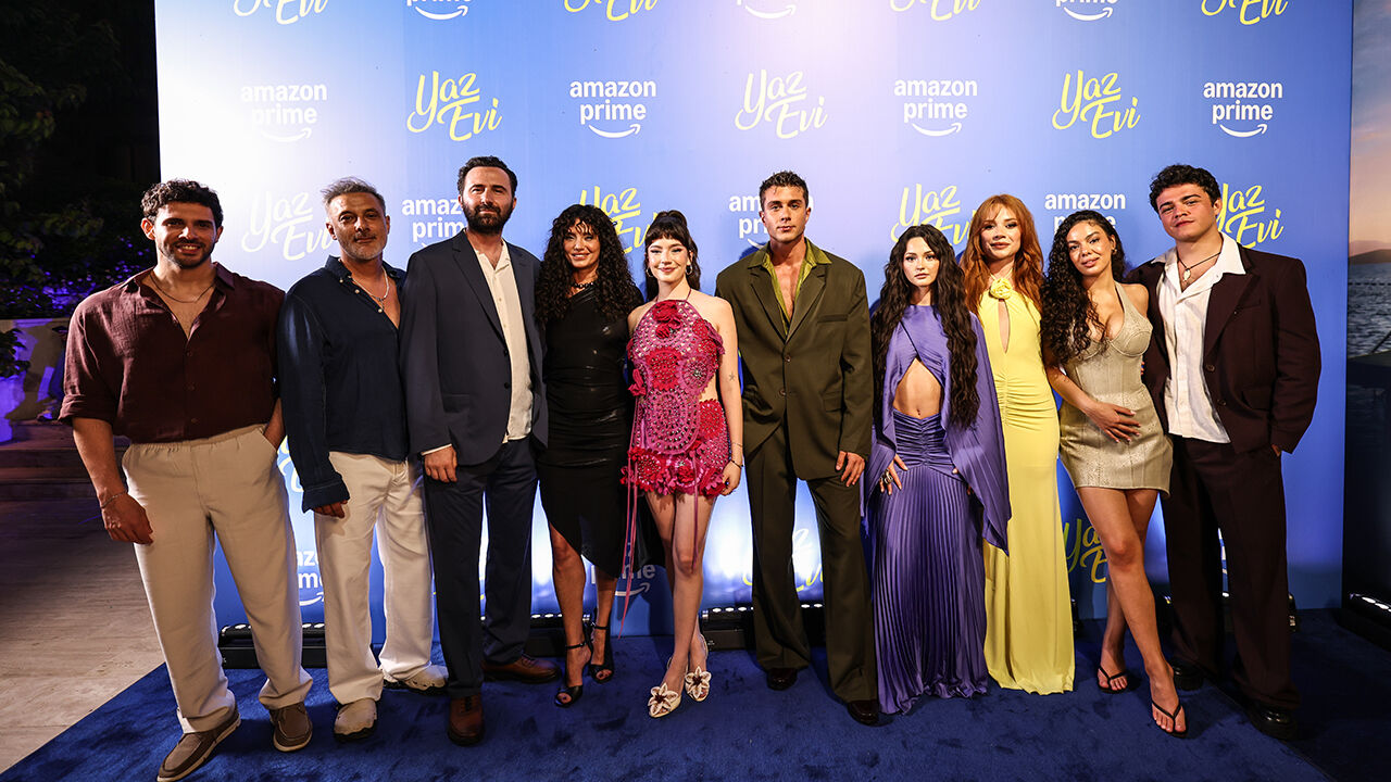 Prime Video’nun Yeni Yapımı Yaz Evi, Bodrum’da Görkemli Gala ile Tanıtıldı