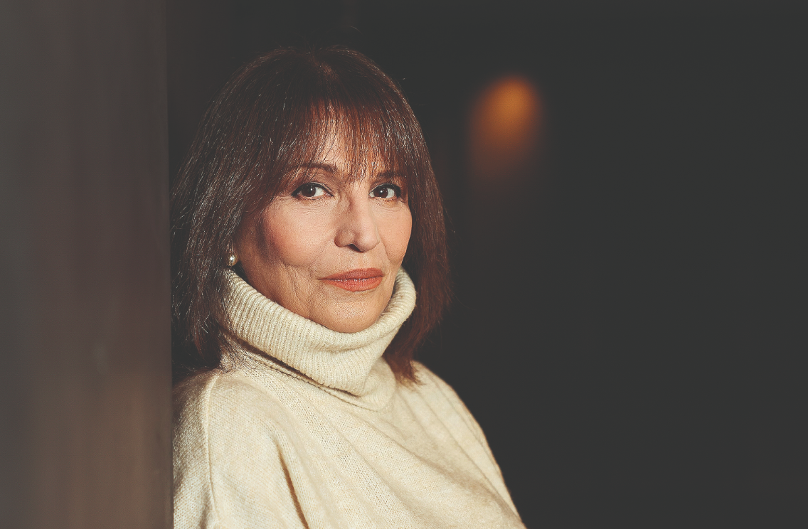 Şahika Tekand:  “Tiyatro Evcilleştirilemez”